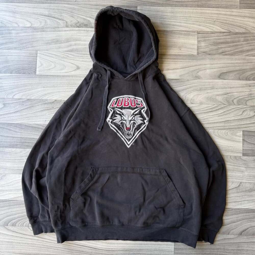 Vintage University of New Mexico Lobos Black Hoodie